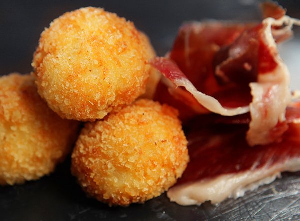 Croquetas de Jamon Iberico Caseras